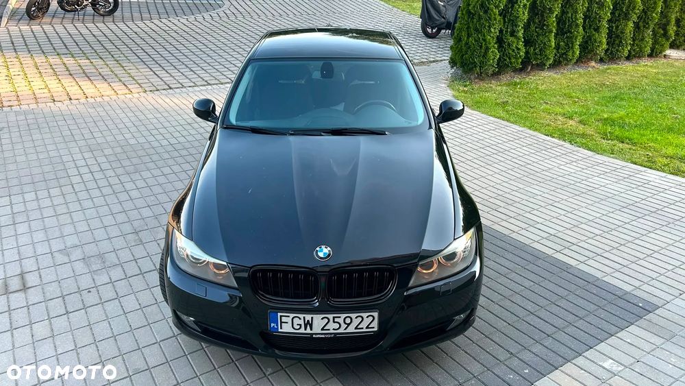 BMW Seria 3 320d Efficient Dynamics - 8
