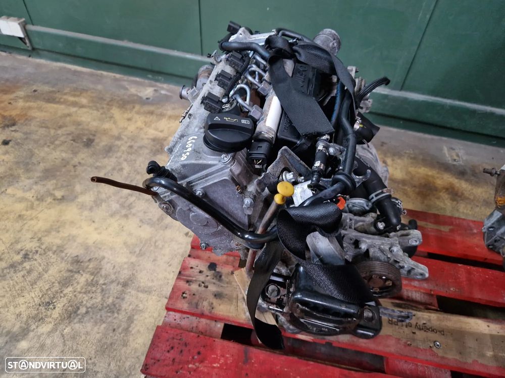 Motor usado 660950 SMART FORTWO 451 0.8 CDI 660951 - 6