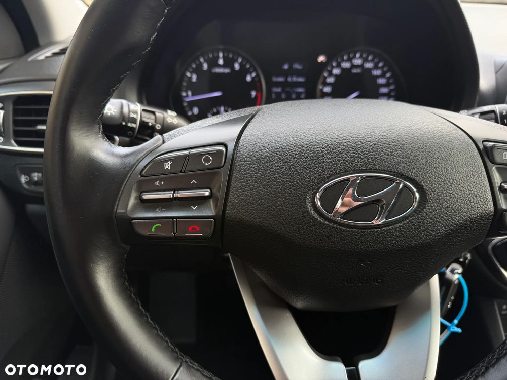 Hyundai i30 1.4 Classic + - 32