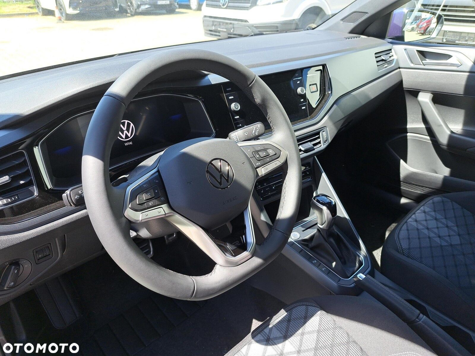 Volkswagen Polo 1.0 TSI R-Line DSG - 13