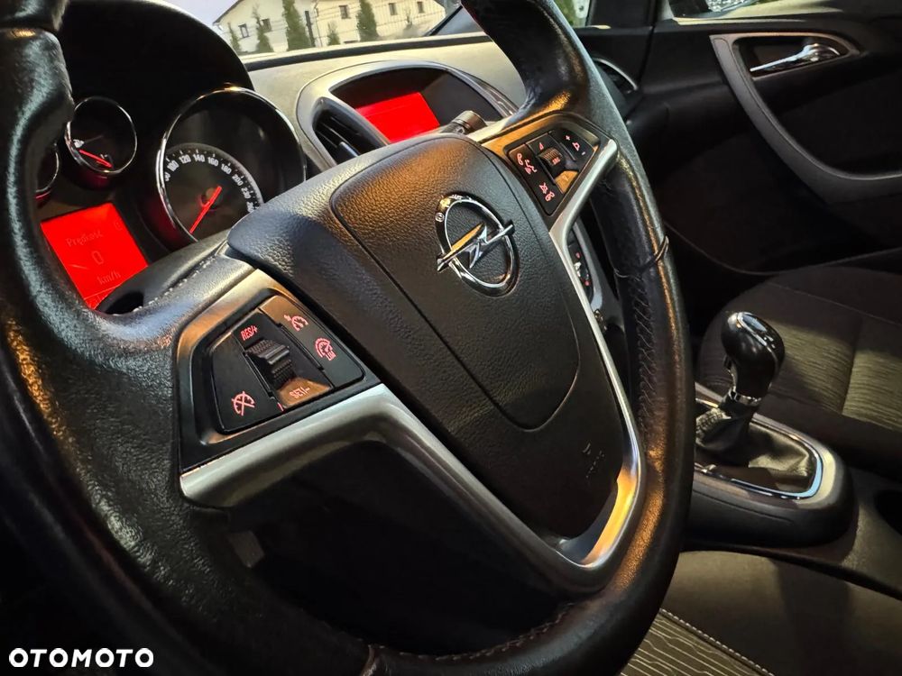 Opel Astra 1.7 CDTI Enjoy - 12