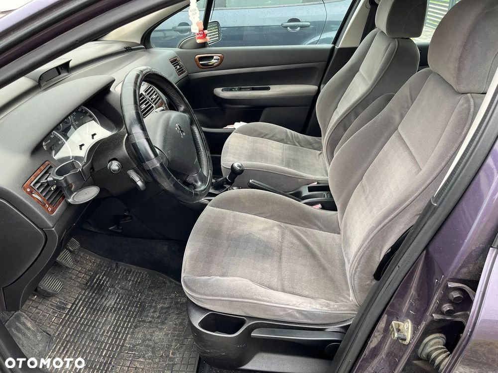 Peugeot 307 - 7