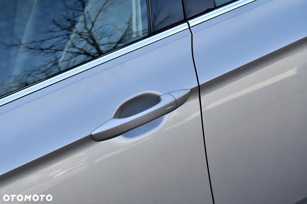 Volkswagen Passat 2.0 TDI EVO Elegance DSG - 39