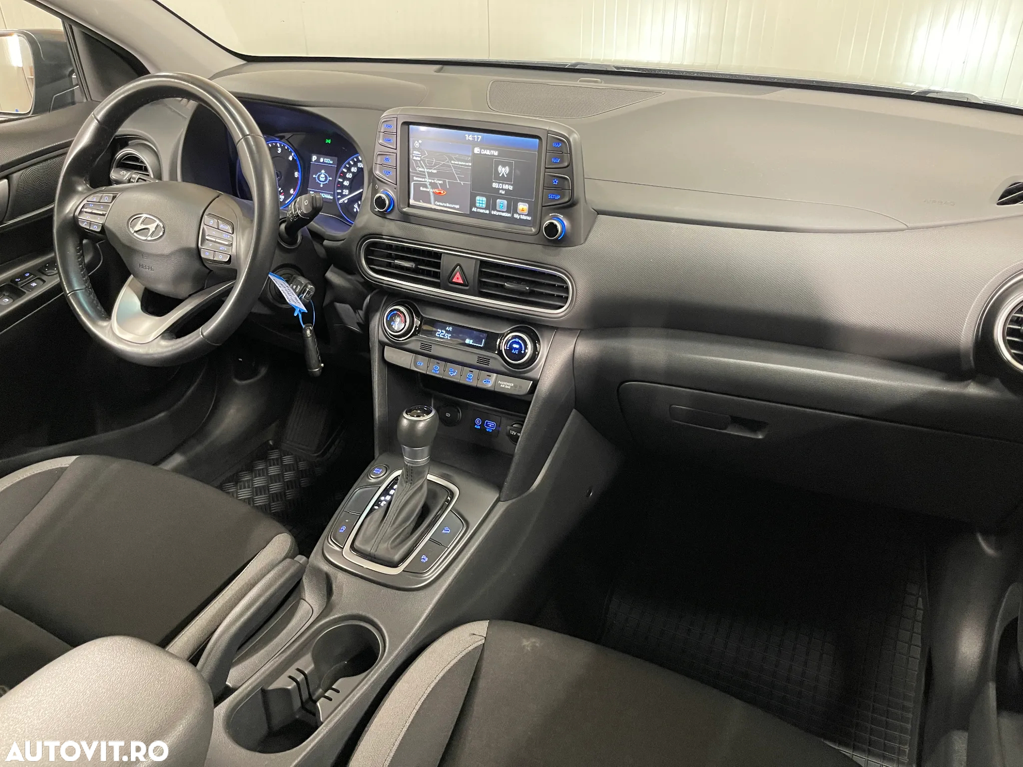 Hyundai KONA 1.6 CRDi DCT Premium - 8