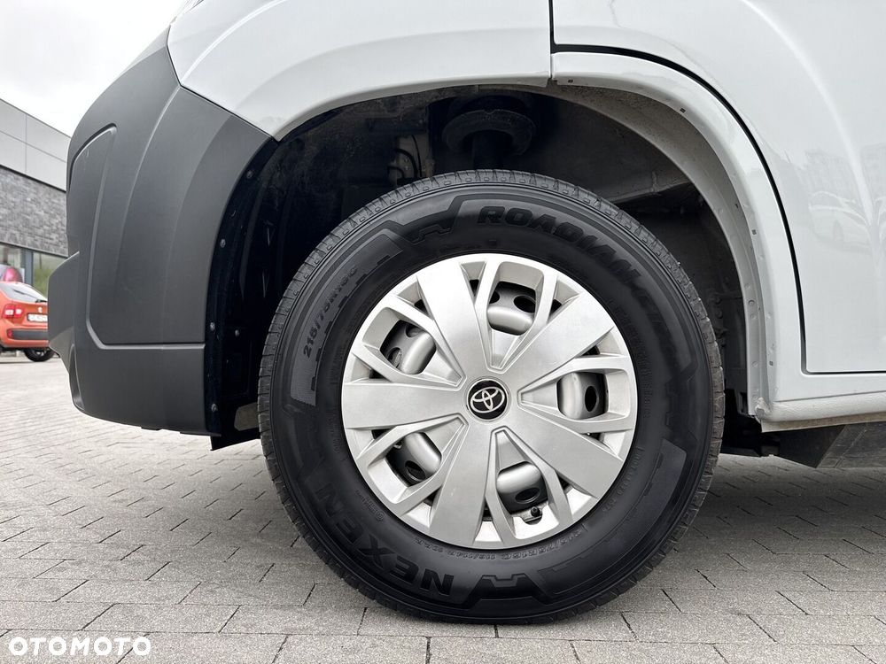 Toyota PROACE MAX - 16