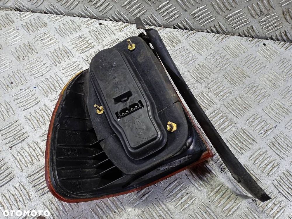 LAMPA PRAWA TYLNA BMW E39 - 3