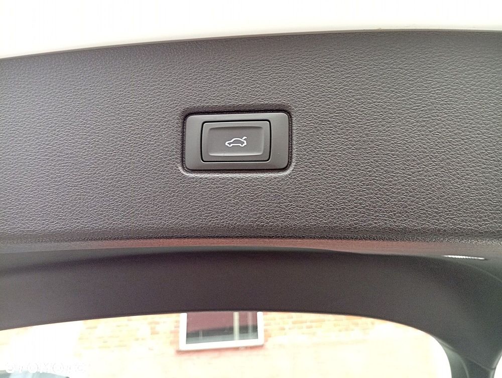 Audi Q5 Sportback - 9