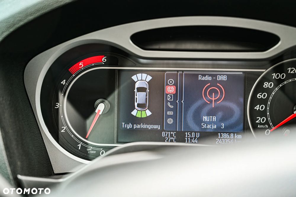 Ford S-Max 2.0 TDCi Titanium - 22