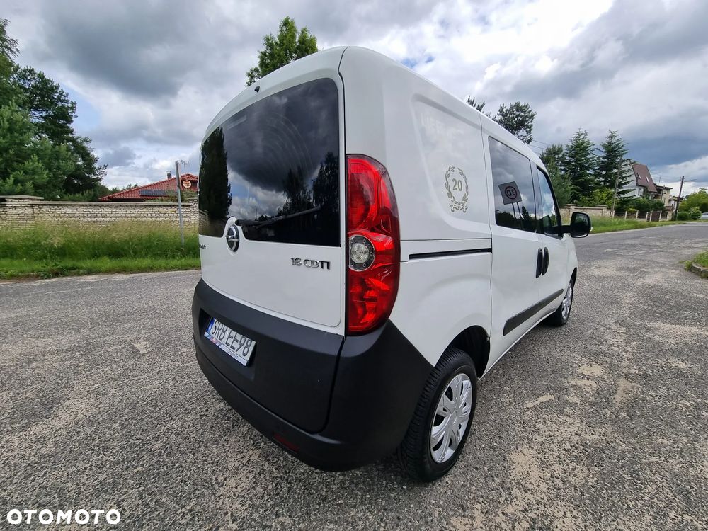 Opel Combo - 18