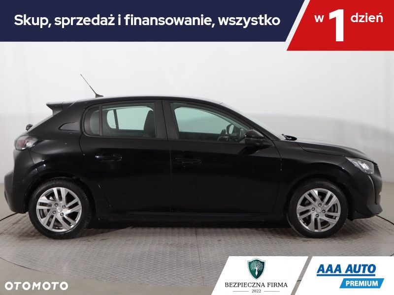 Peugeot 208 - 7