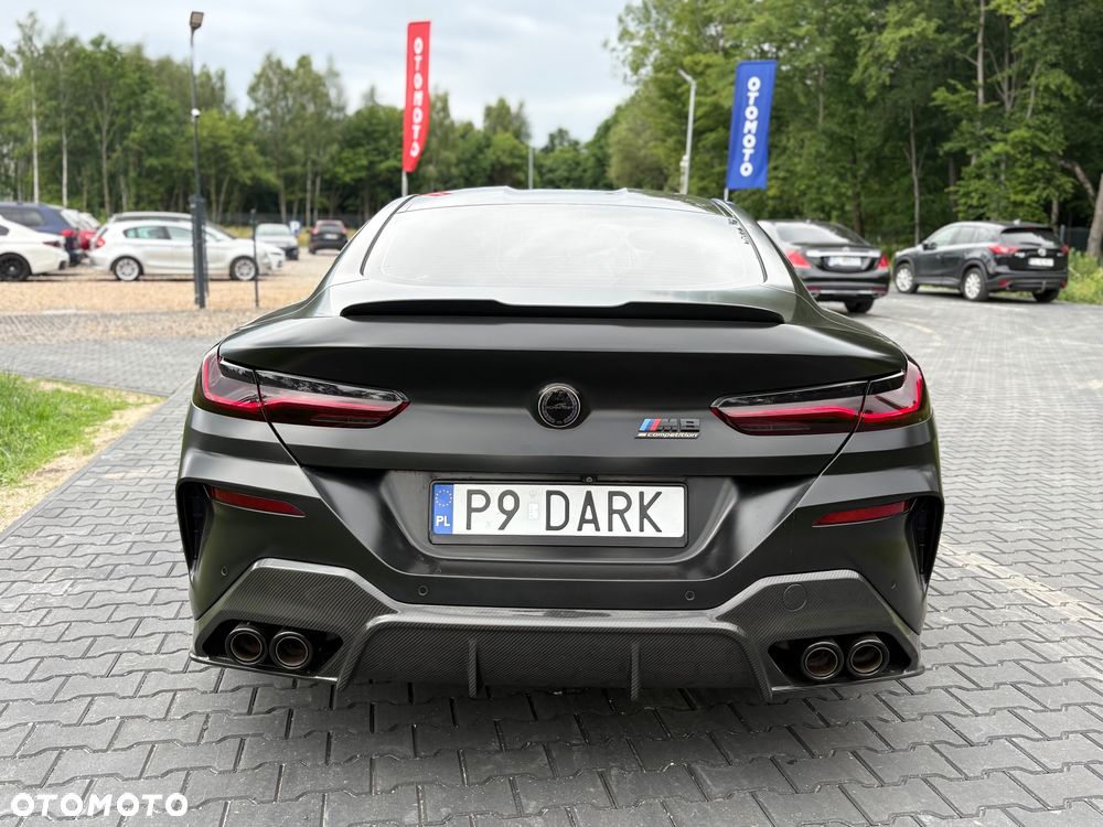 BMW Seria 8 - 16