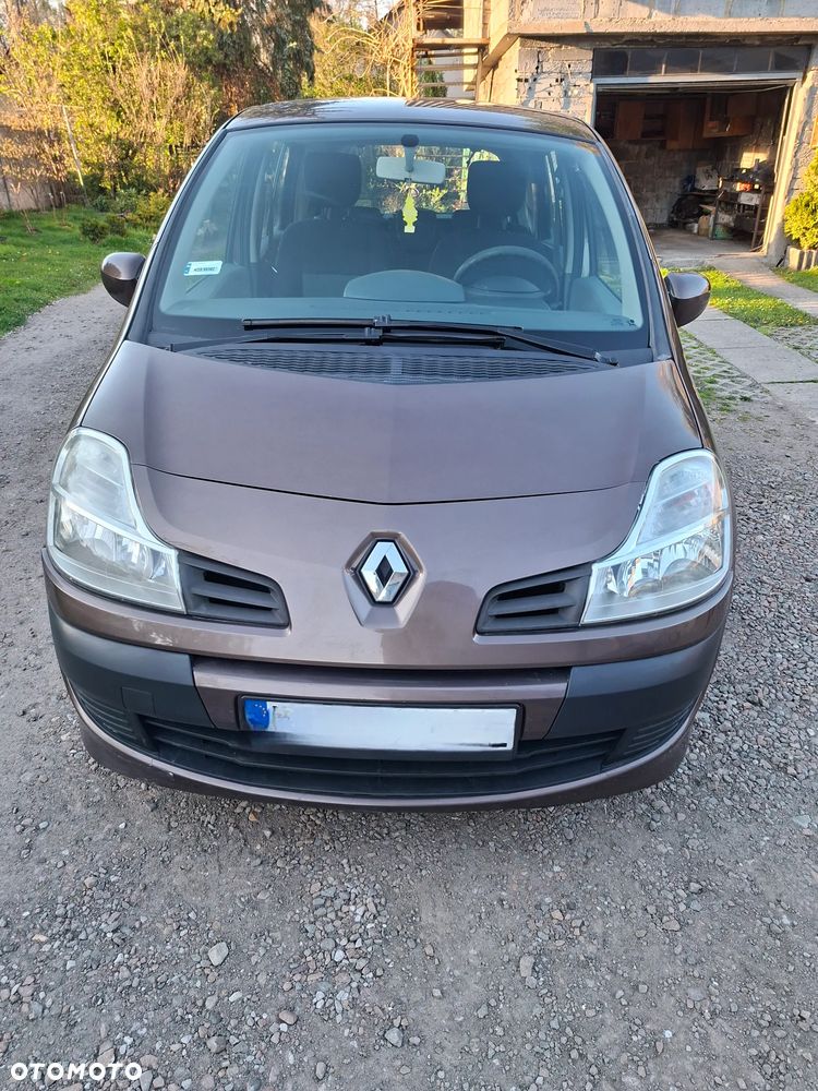 Renault Modus - 2