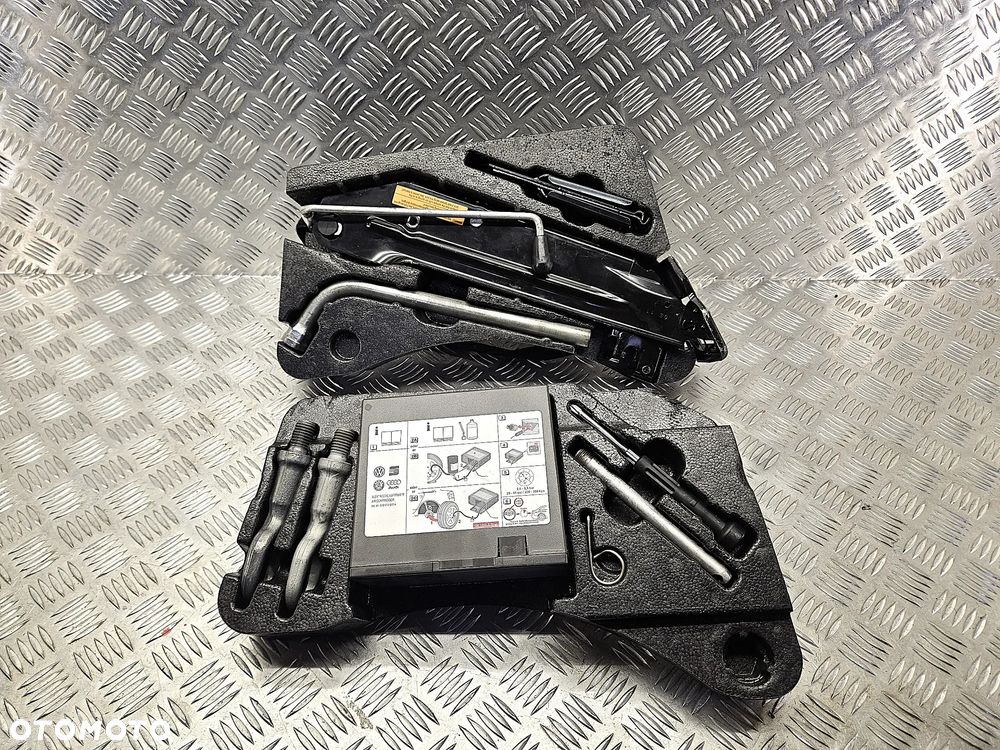 VW TOUAREG 7P 10-18R ZESTAW KLUCZY NAPRAWCZY PODNOŚNIK KOMPLET LEWAREK 7P0012112C - 1