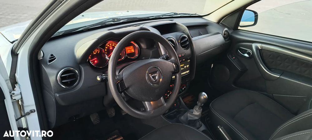 Dacia Duster 1.5 dCi 4x4 Prestige - 7