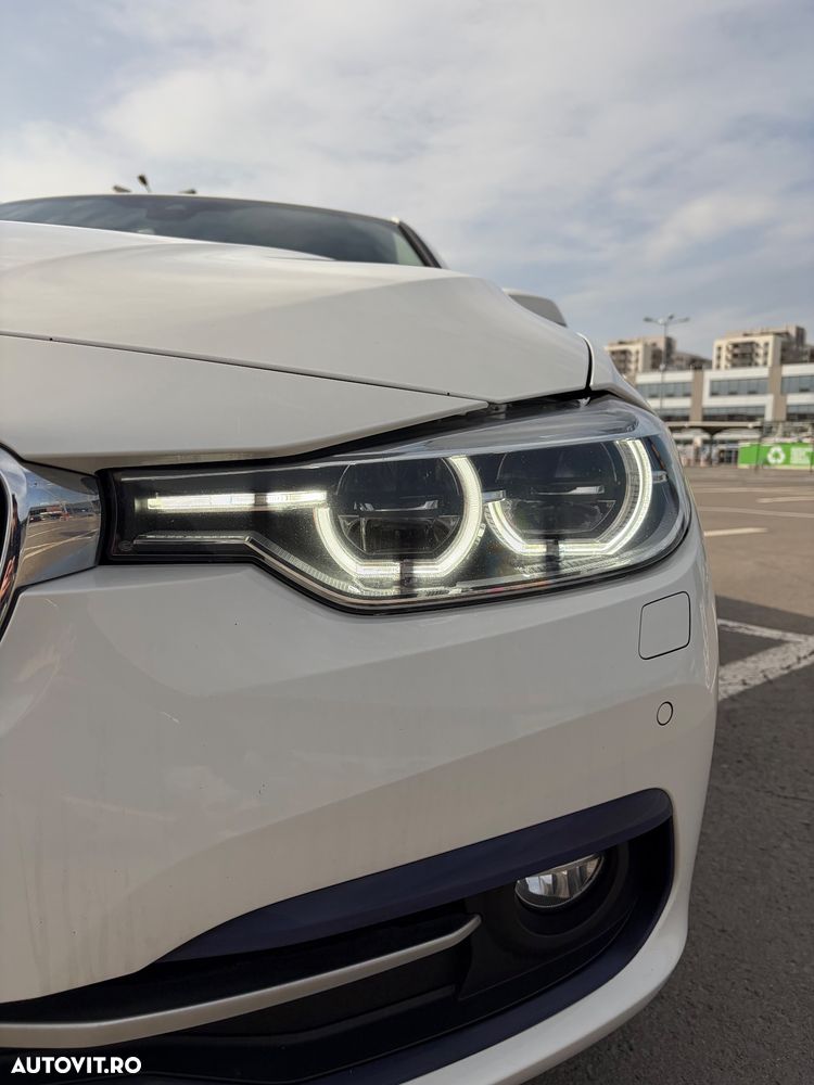 BMW Seria 3 320d Aut. Sport Line - 15