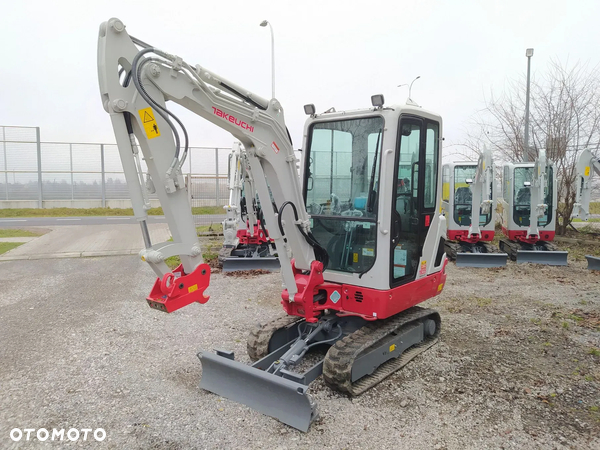 Takeuchi TB225 V1