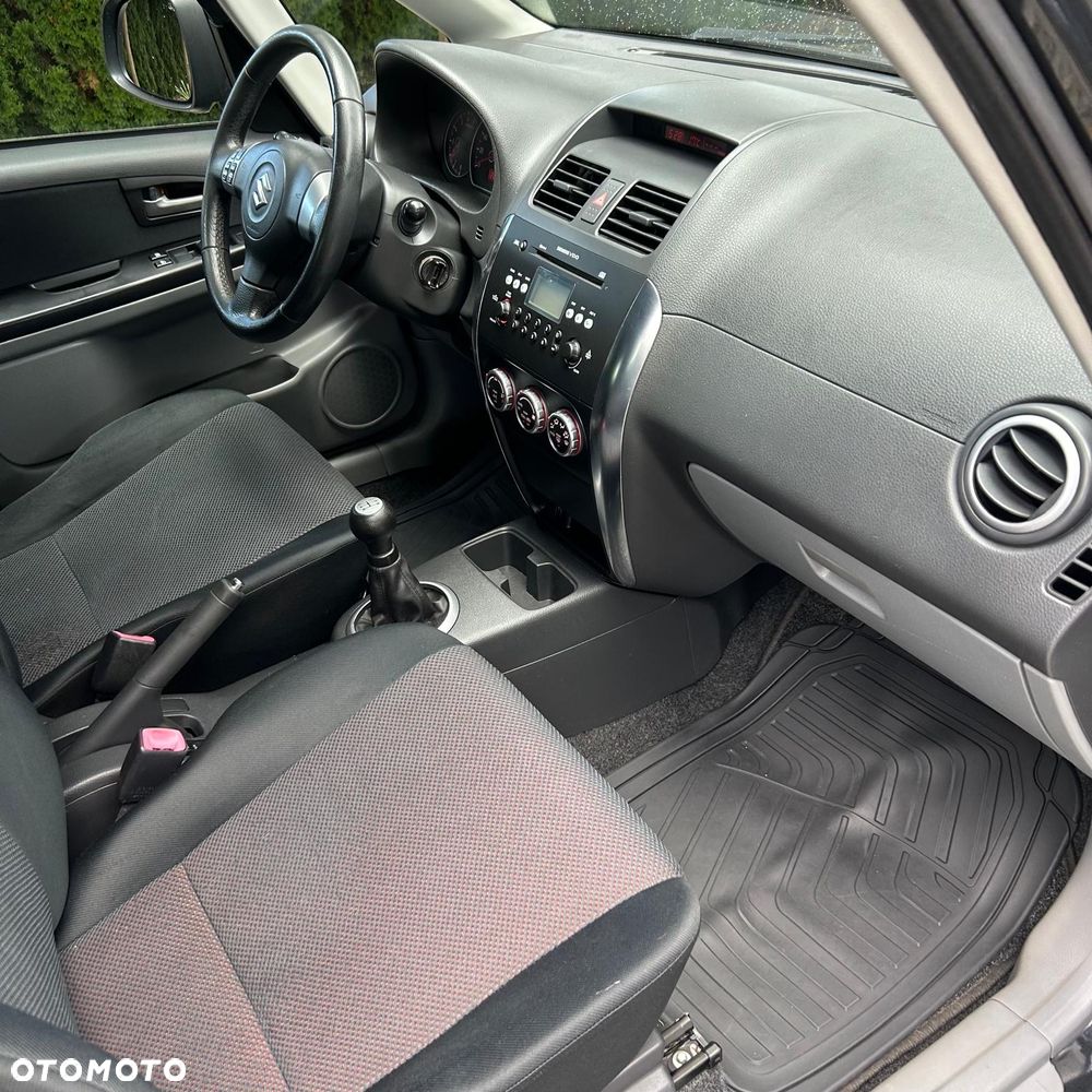 Suzuki SX4 1.6 VVT 4x4 Comfort - 28