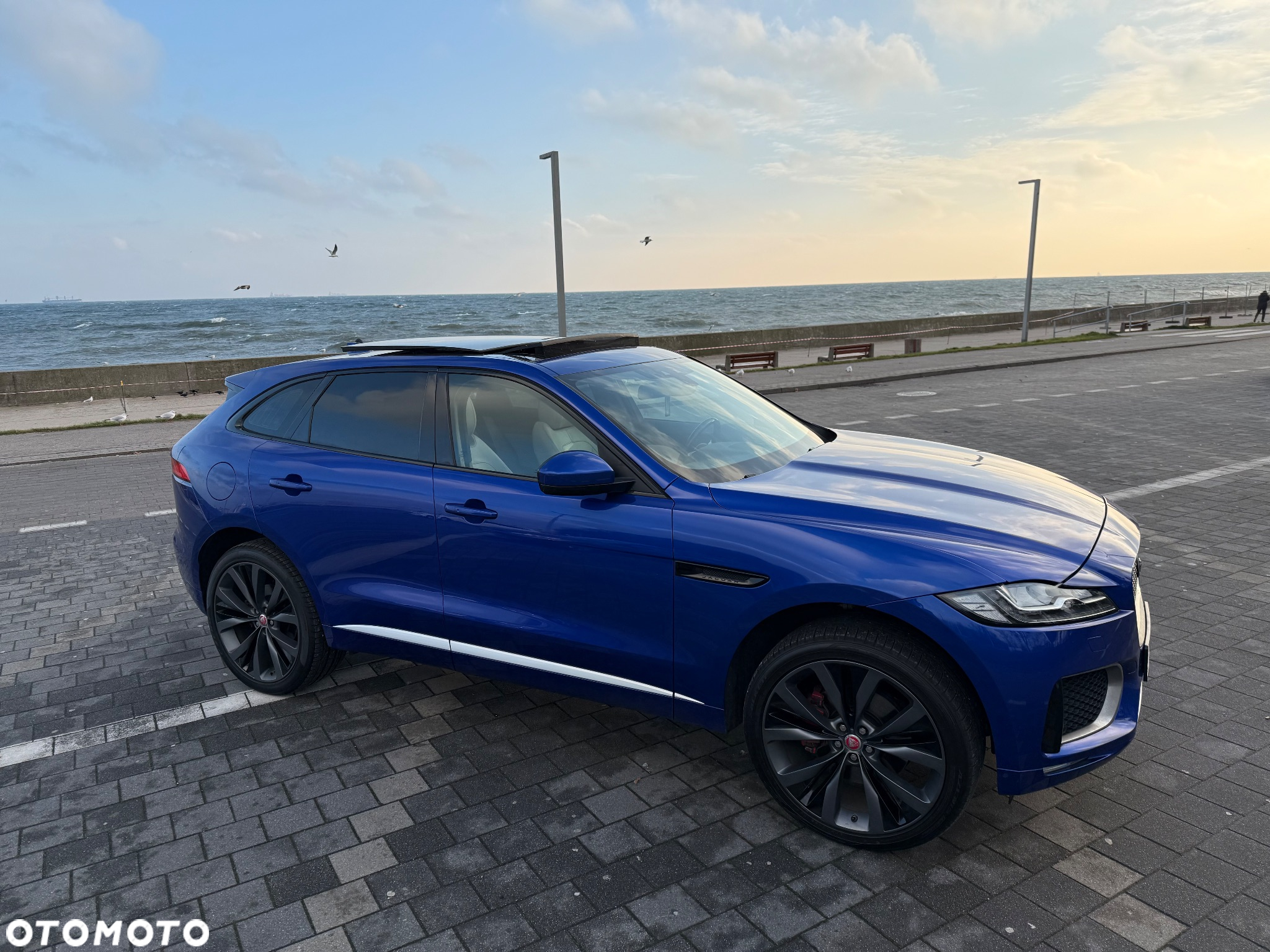 Jaguar F-Pace - 5