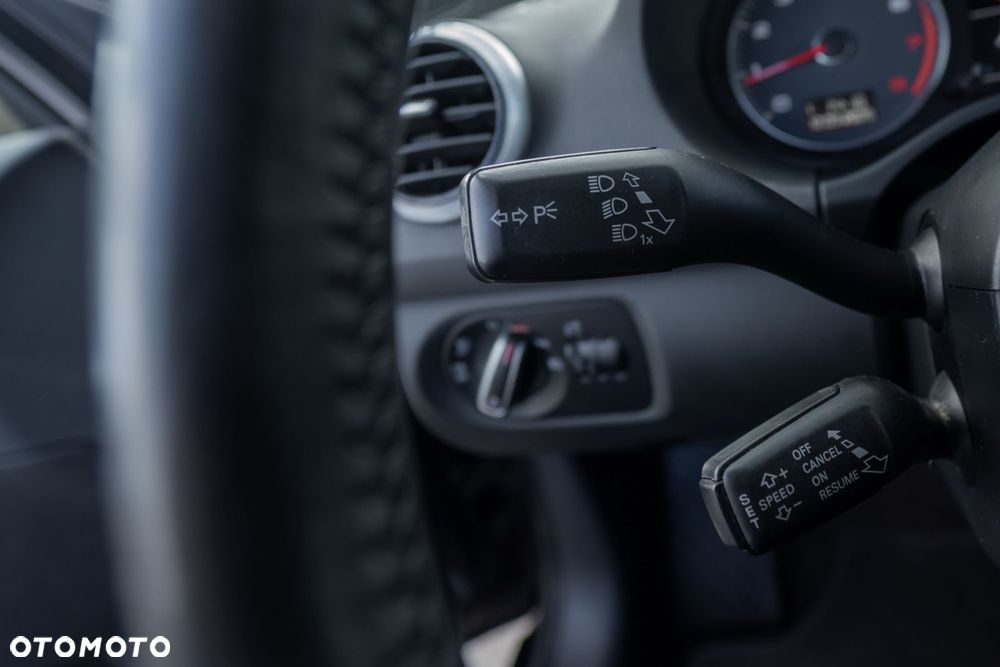 Audi A3 Sportback 2.0 TFSI (DSG) S tronic S line Sportpaket plus - 22