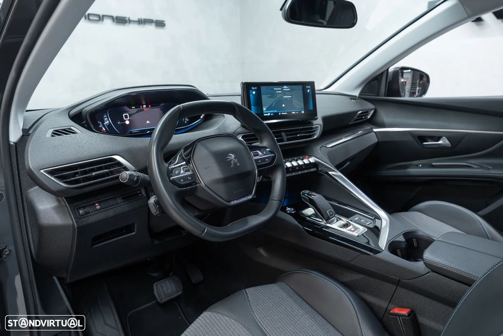 Peugeot 5008 PureTech 130 EAT8 Stop & Start Allure Pack - 16