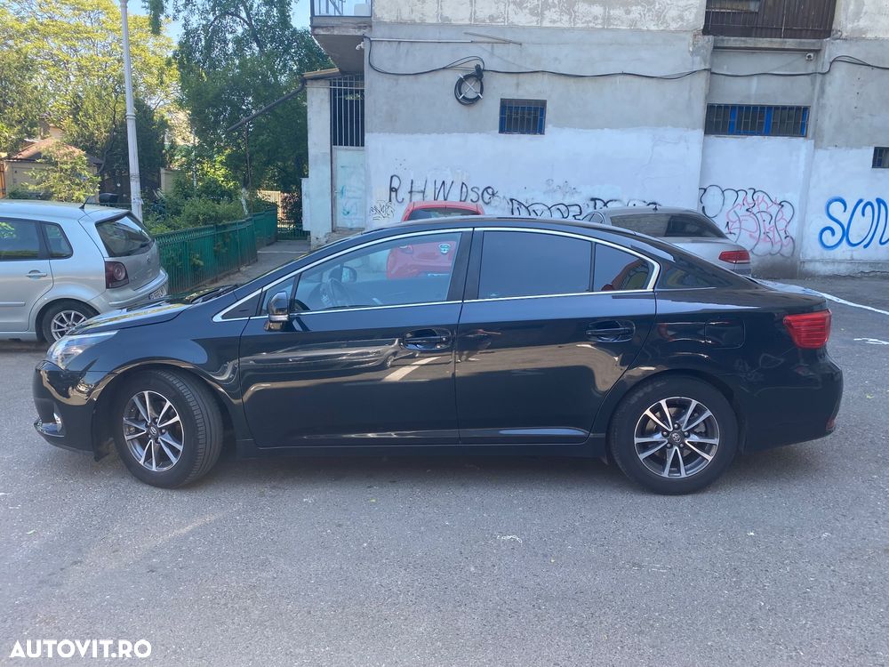 Toyota Avensis 1.8 Multidrive S Executive - 7