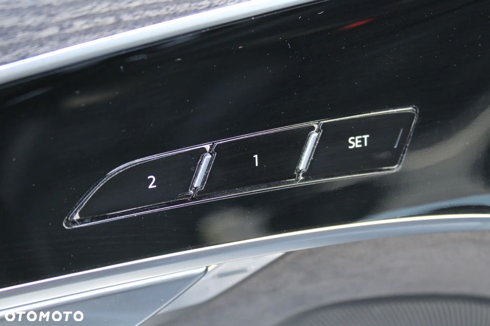 Audi A8 50 TDI mHEV Quattro Tiptr - 27