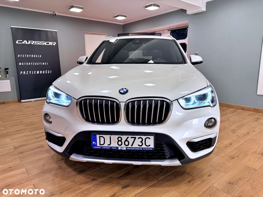 BMW X1 sDrive18i Sport Line - 11