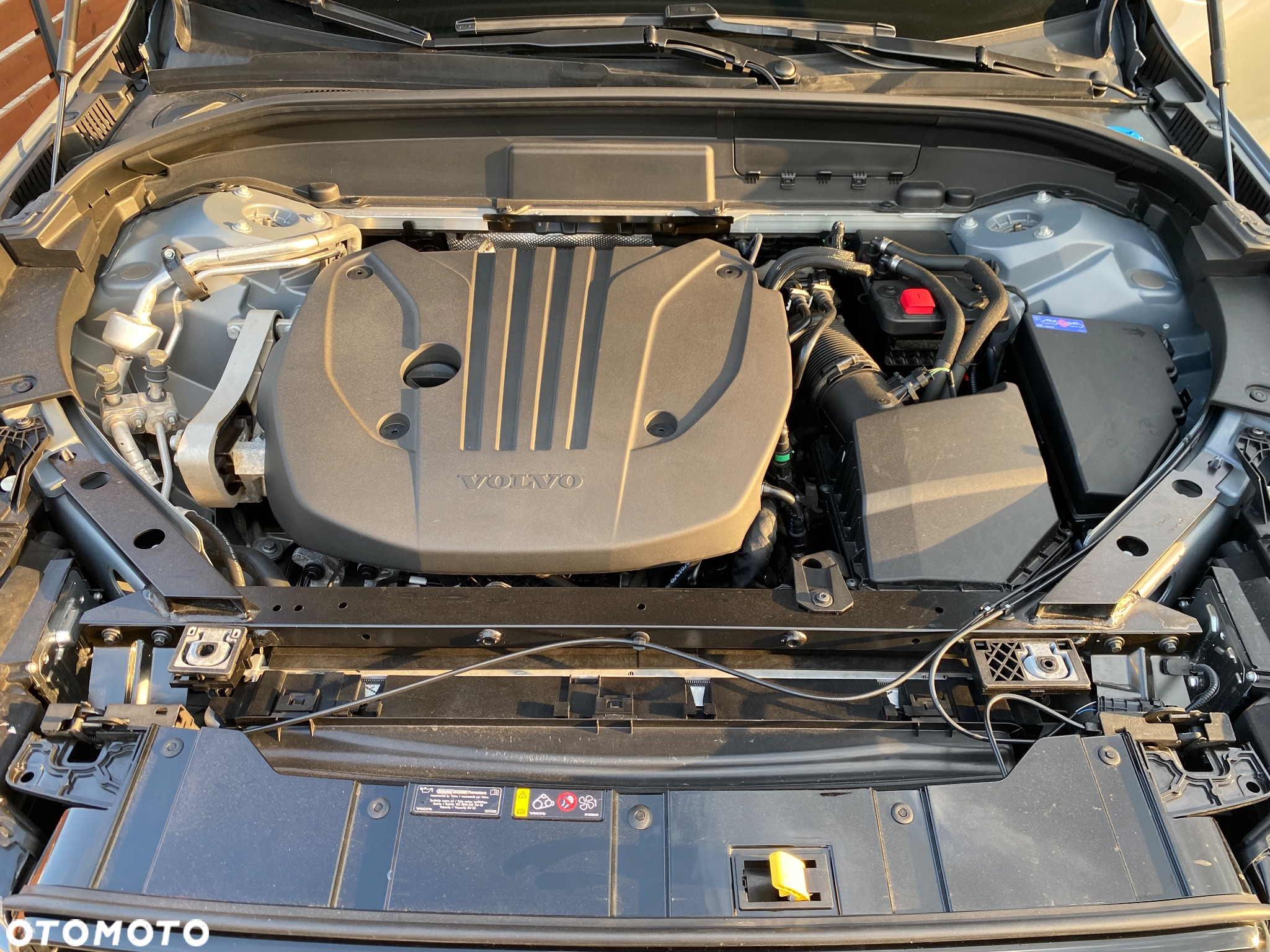 Volvo XC 60 B5 B AWD Plus Dark - 14