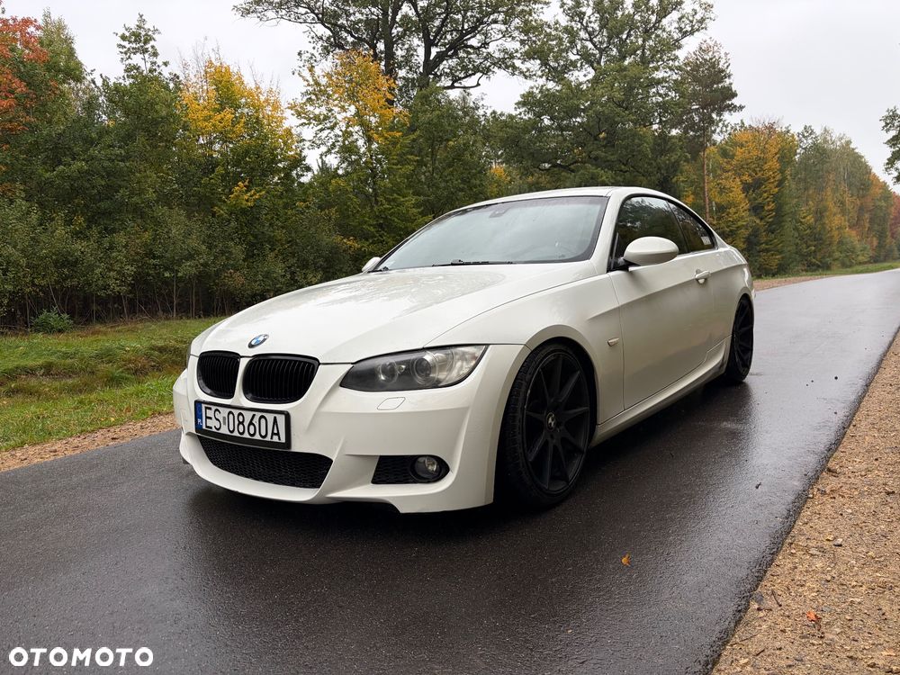 BMW E92 320I