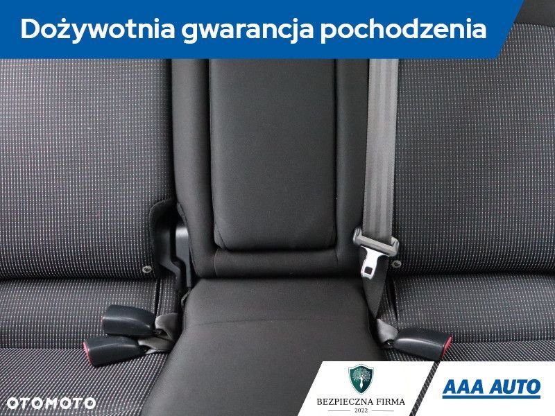 Mitsubishi Lancer - 11