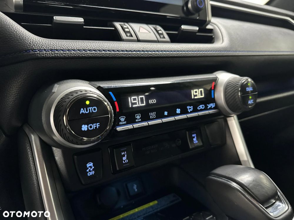 Toyota RAV4 2.5 Hybrid Selection 4x4 - 23