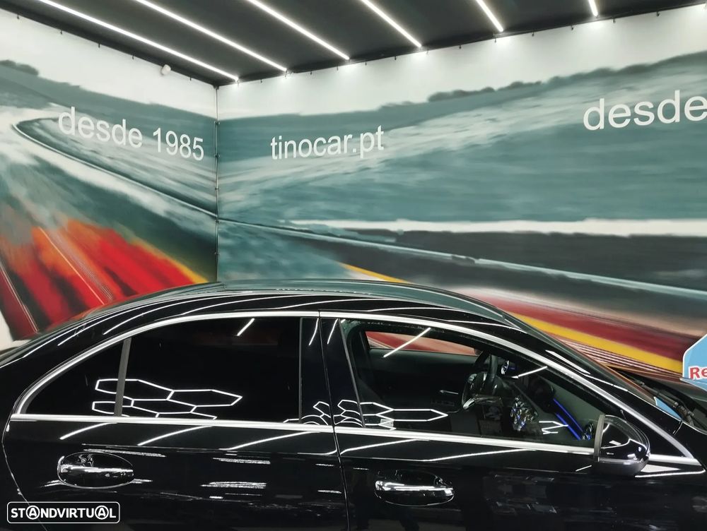 Mercedes-Benz A 250 Limousine e AMG Line - 10