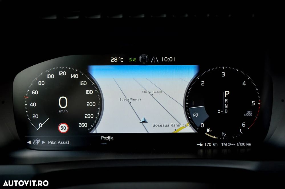 Volvo XC 90 D5 AWD R-Design - 12