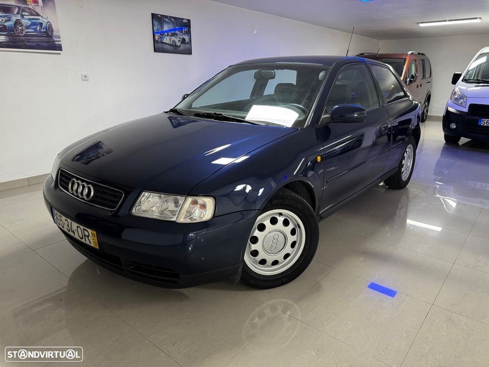 Audi A3 1.6 Attraction - 1