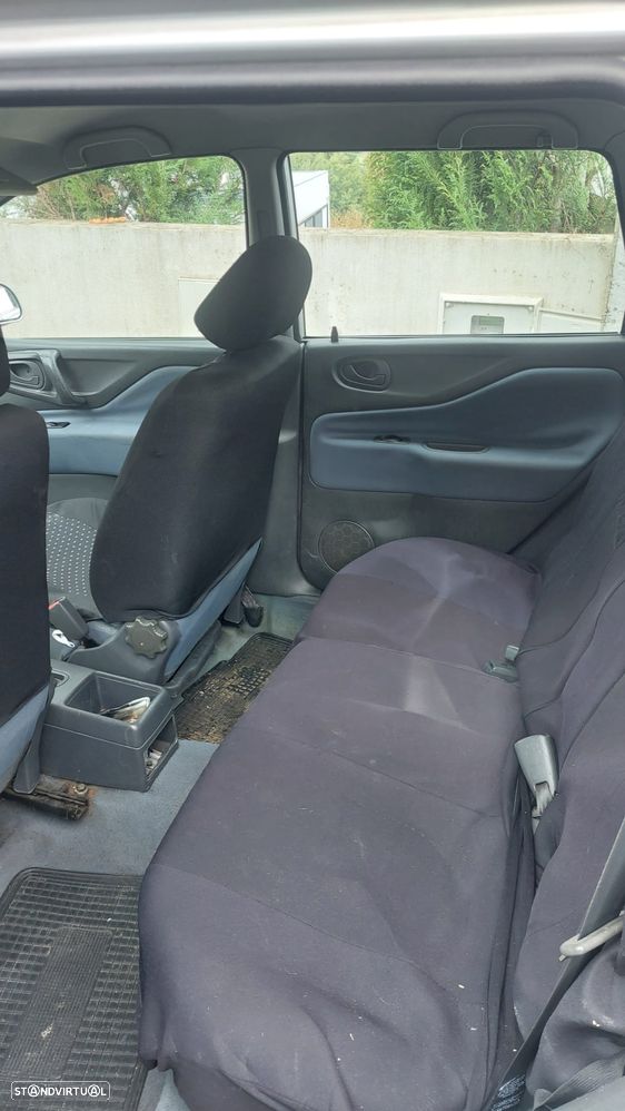 Mitsubishi Space Star 1.3 GLX - 9