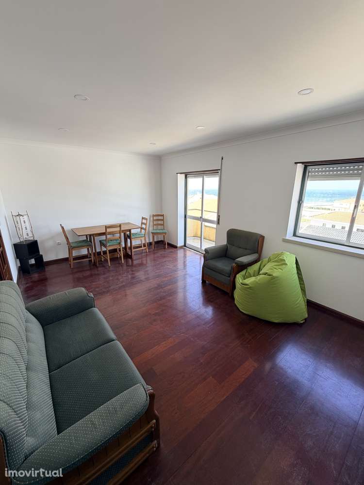 T2+1 com vista mar em Santa Cruz | Último andar | Perto da praia - Grande imagem: 3/19