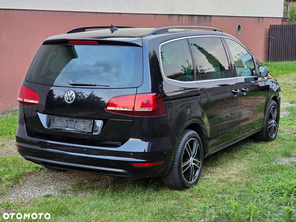Volkswagen Sharan 2.0 TDI 4MOTION Comfortline - 4