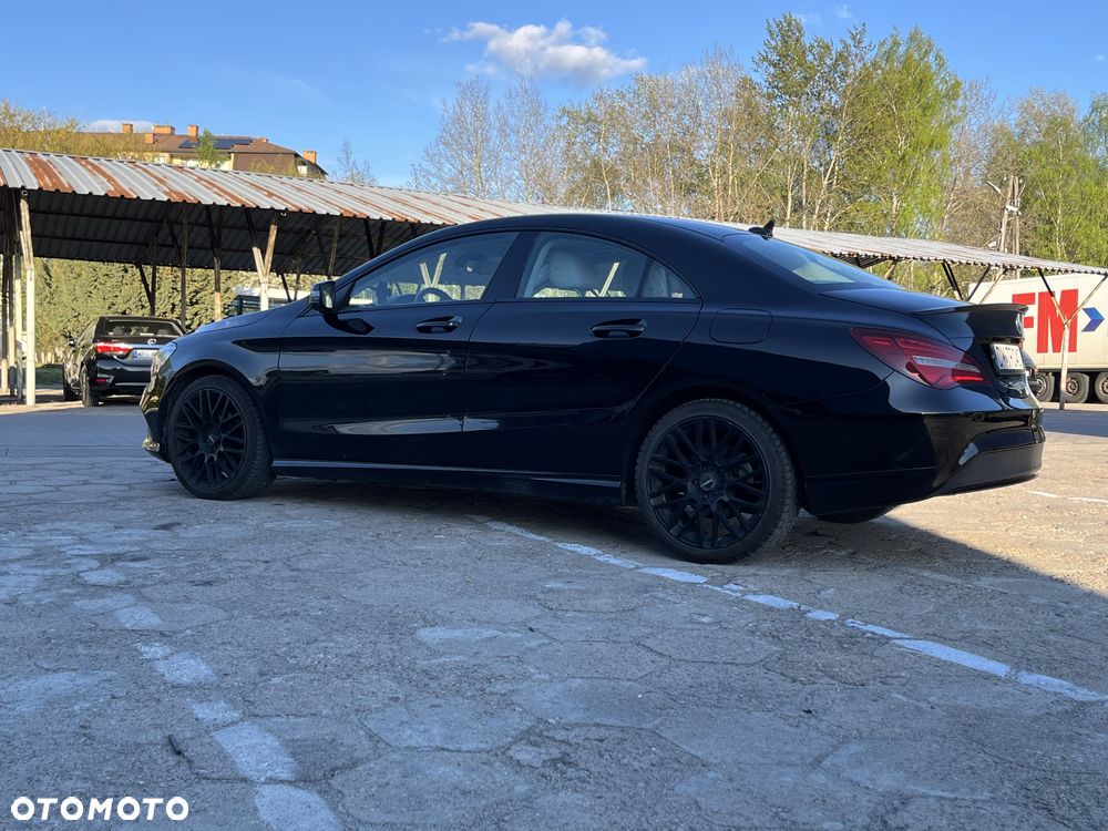 Mercedes-Benz CLA 180 - 5