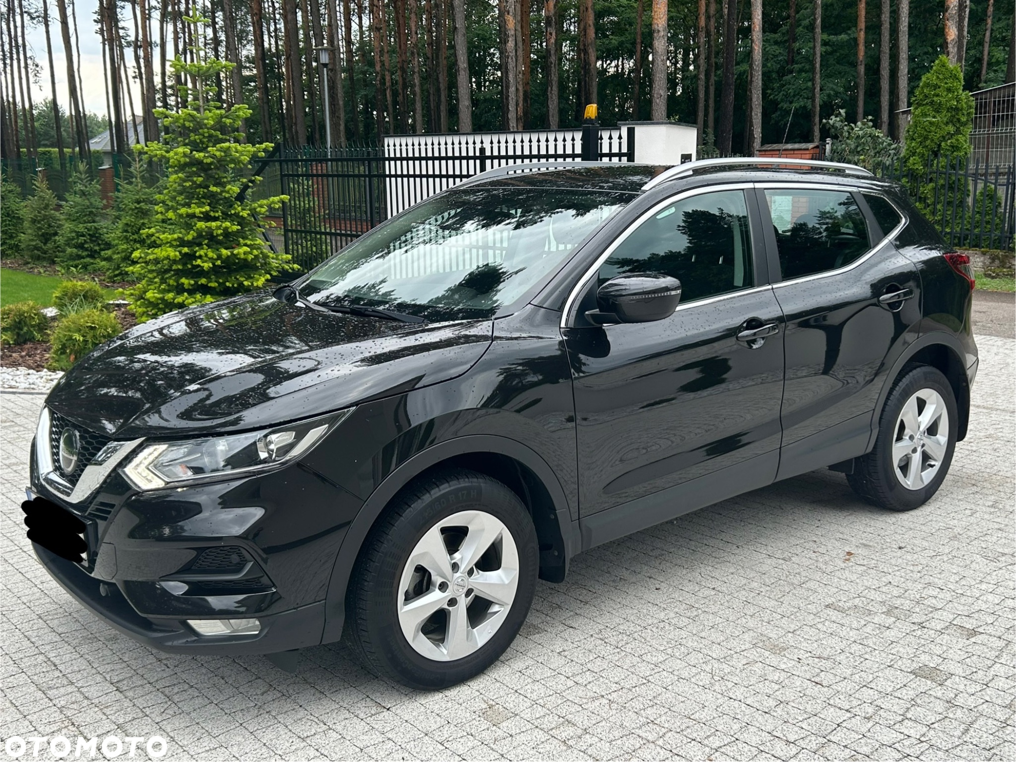 Nissan Qashqai - 12