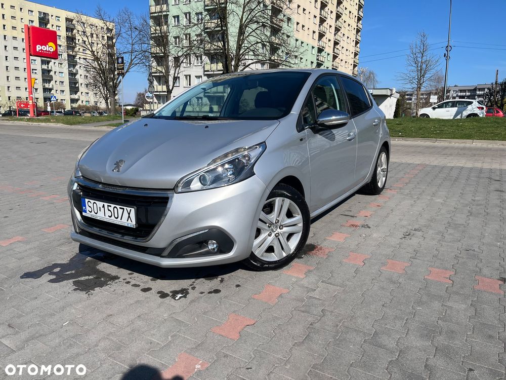 Peugeot 208 1.2 PureTech Style - 1