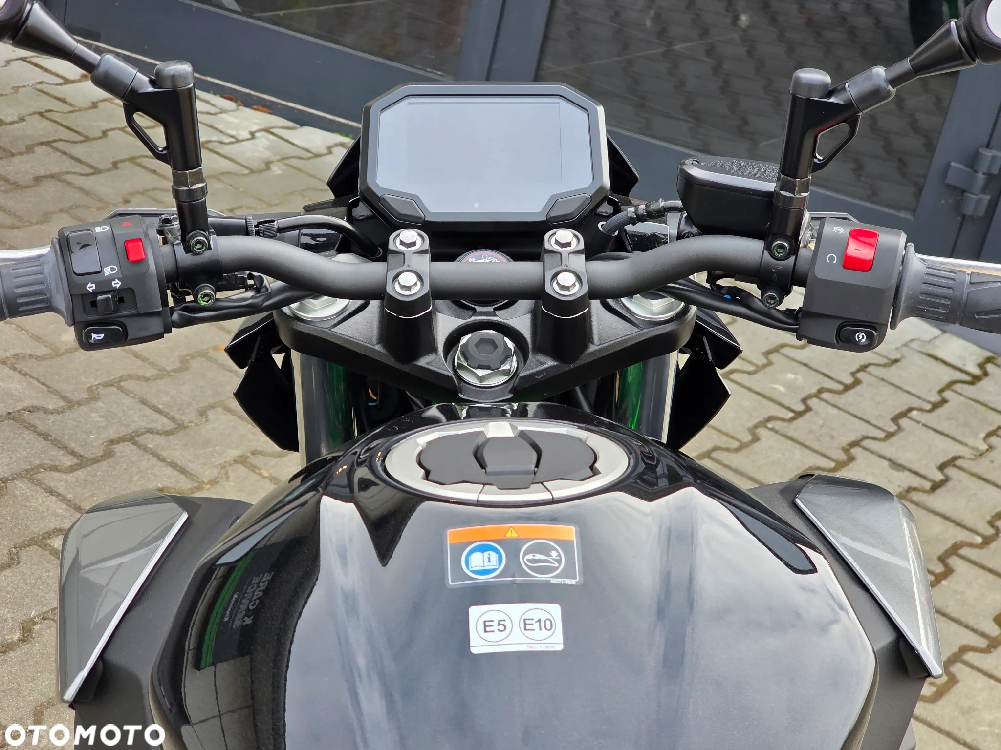 Kawasaki Z - 18