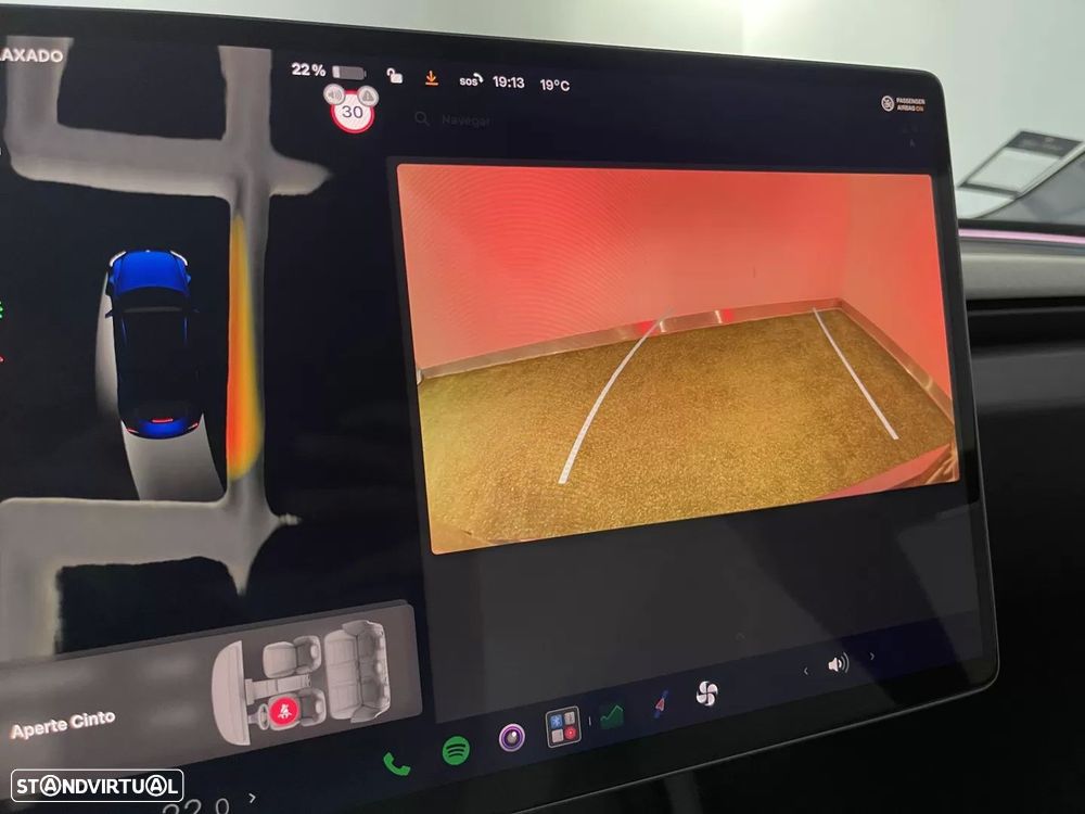 Tesla Model 3 RWD - 33