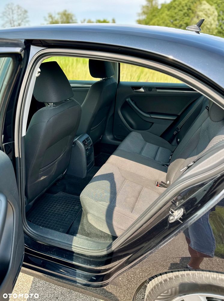 Volkswagen Jetta 1.4 TSI Comfortline - 19