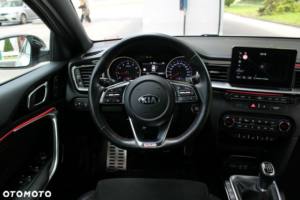 Kia Ceed 1.6 T-GDI GT - 8