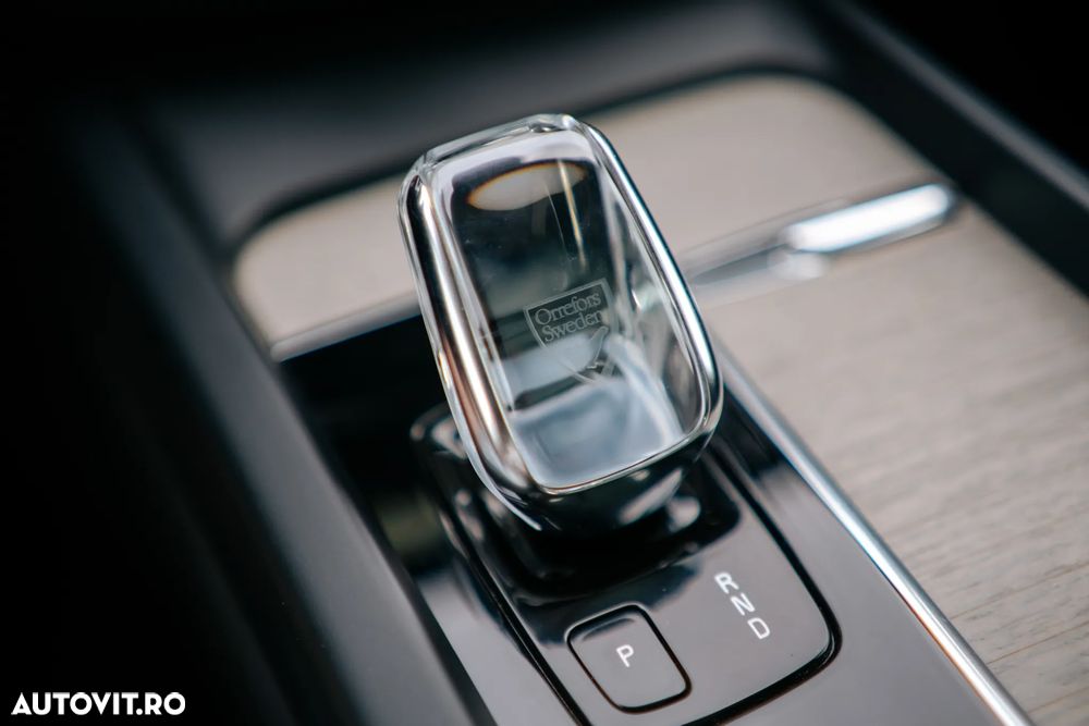 Volvo XC 60 Recharge T8 Twin Engine eAWD Polestar Engineered - 14