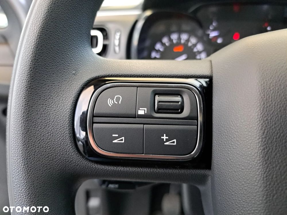 Citroën C3 1.2 PureTech Shine - 15