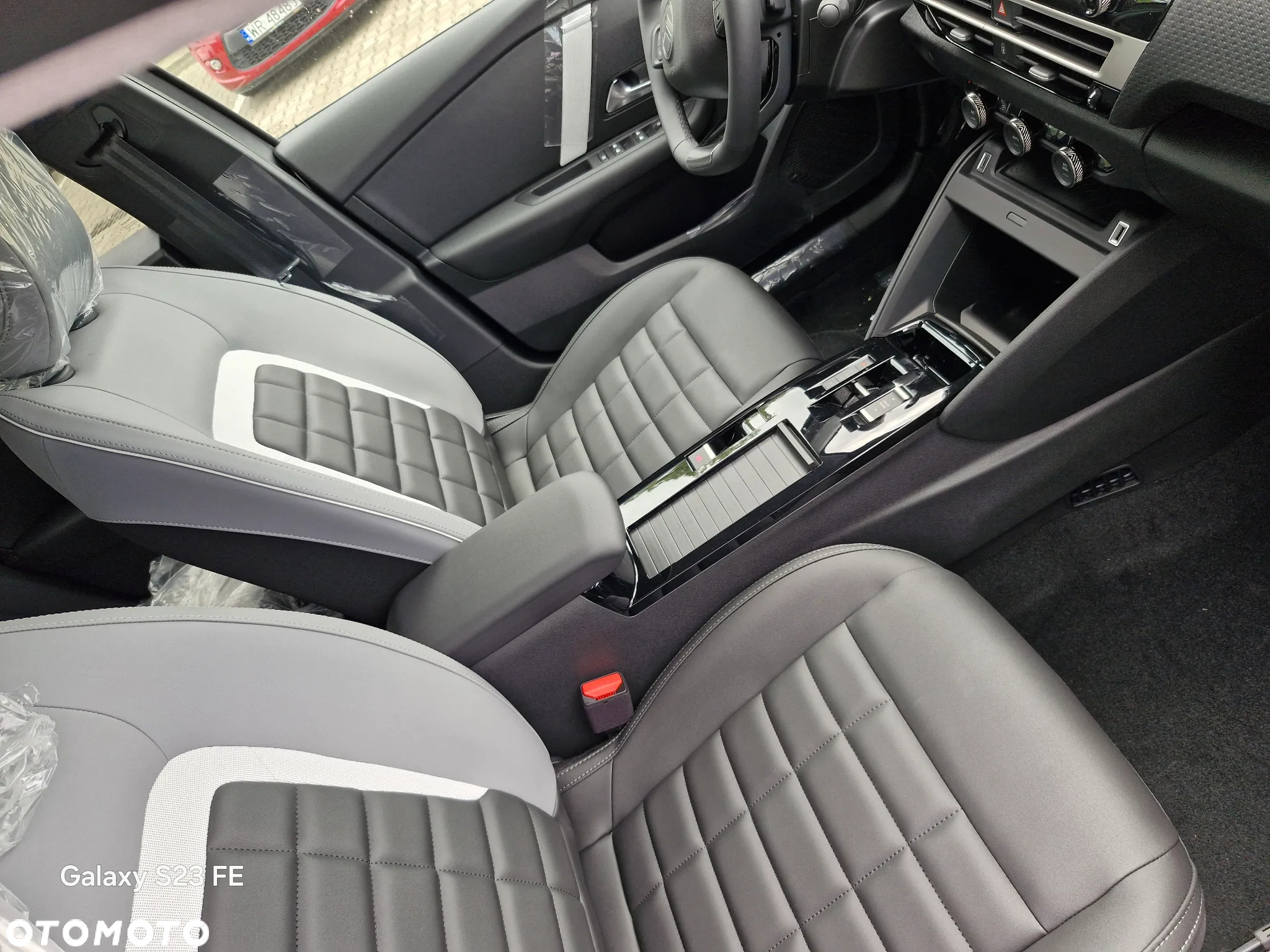 Citroën C4 1.2 PureTech Max S&S EAT8 - 6