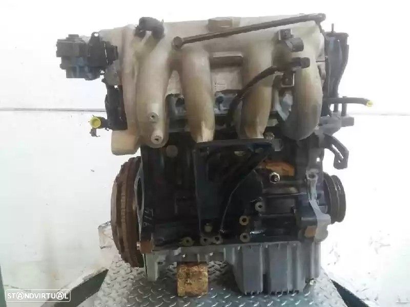 MOTOR COMPLETO KIA CARENS I 2001 -T8 - 3
