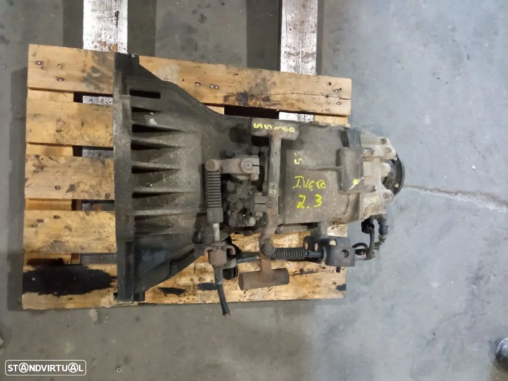 Caixa de velocidades Iveco 2.3 HPi Ref: 8871859 - 1