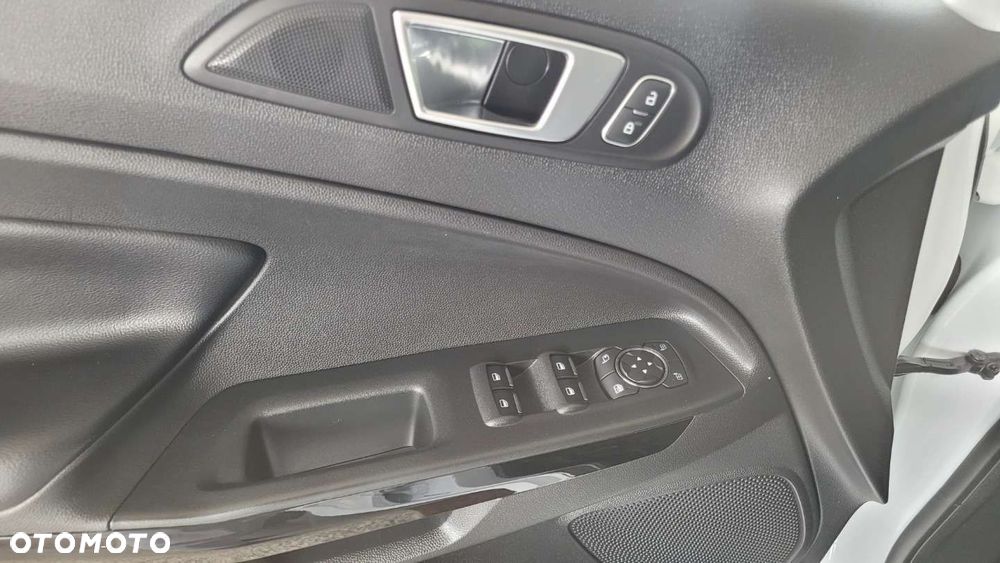 Ford EcoSport - 16